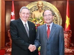 NA Chairman Nguyen Sinh Hung urges for more cooperation with Cuba - ảnh 1